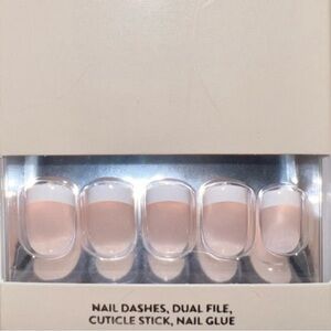 Red Aspen Nail Dashes – “Nell’s French Tip” (New in Box)